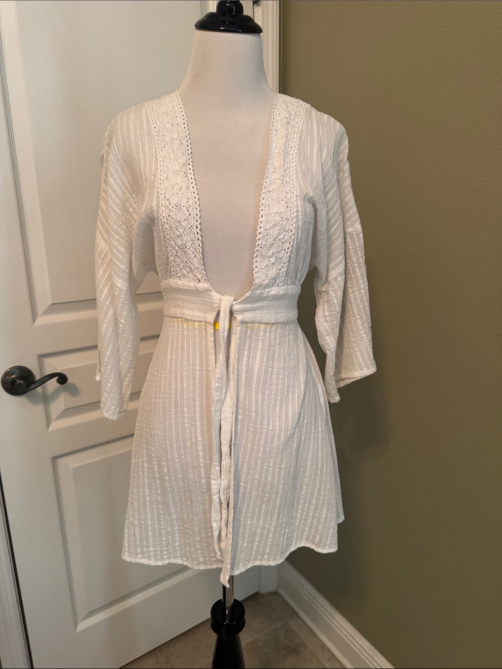 Elan White Tie-Front Crochet Trim Swim Coverup